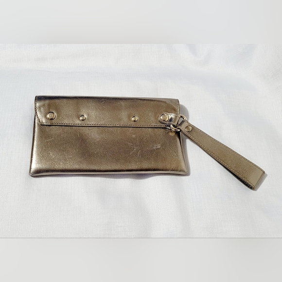 Kate Spade Envelope Clutch Wristlet or short strap wallet Gold - Picture 2 of 9